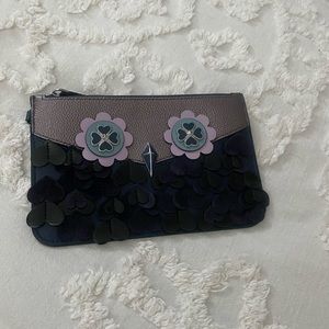 Kate Spde wristlet